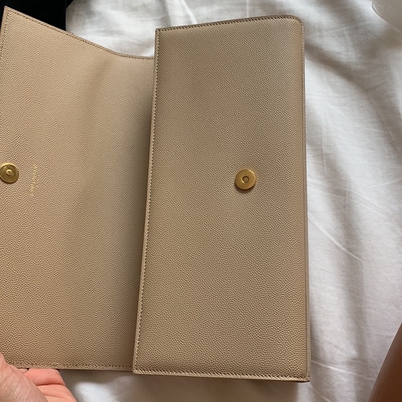 Saint Laurent Clutch AUTHNETIC - Picture 9 of 11